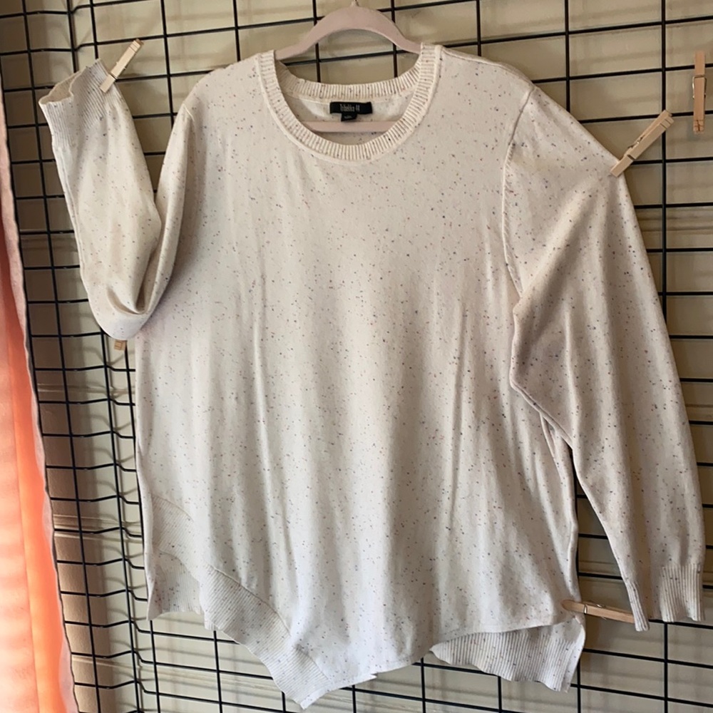 2X, speckled sweater